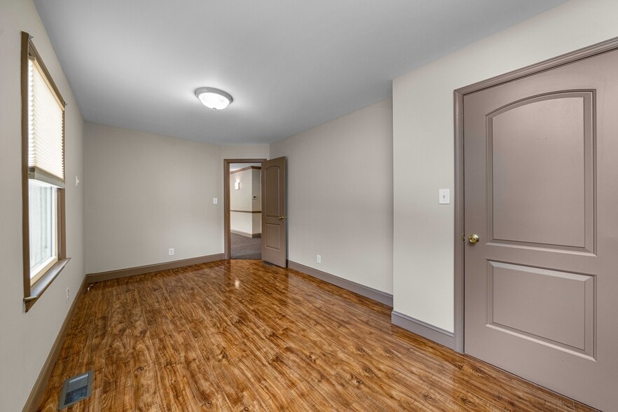 2417 Silverside Rd, Wilmington, DE for lease - Building Photo - Image 1 of 40