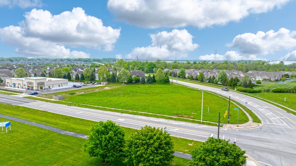 6239 Hayden Run Rd, Hilliard, OH for sale - Building Photo - Image 3 of 30
