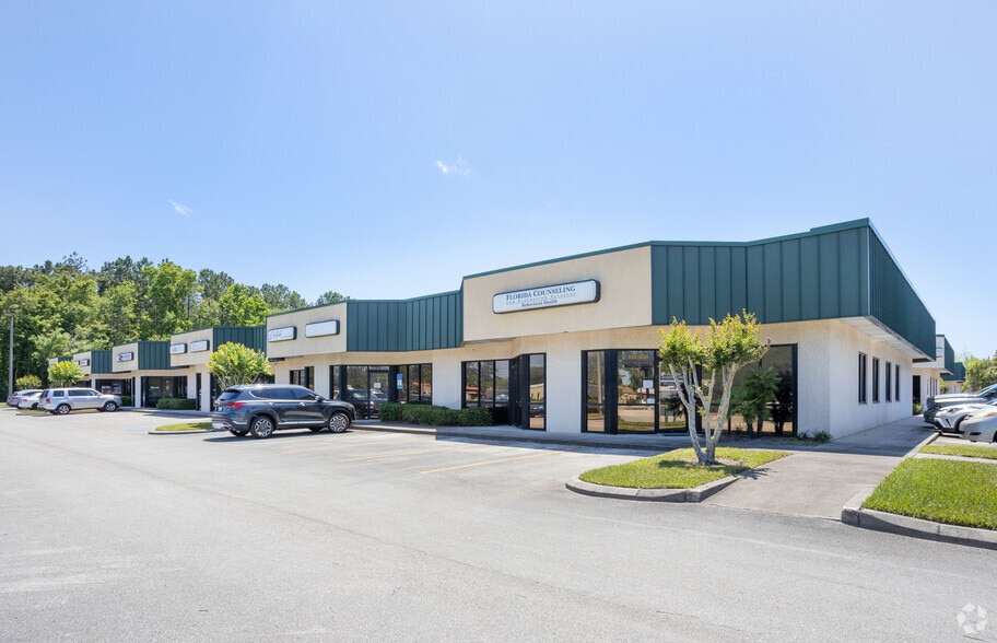 6900-6950 Philips Hwy, Jacksonville, FL à louer - Photo principale - Image 1 de 1