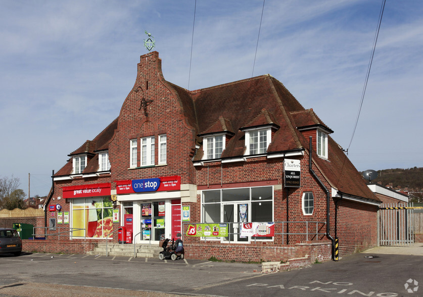 1 Leith Ave, Fareham for lease - Primary Photo - Image 1 of 2