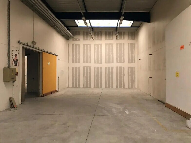 1 Rue Du Château De Bel Air, Carquefou à louer - Photo du bâtiment - Image 3 de 4