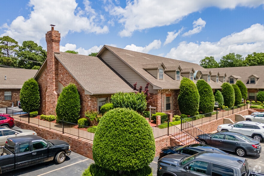 420 W 4th St, North Little Rock, AR for lease - Building Photo - Image 2 of 5