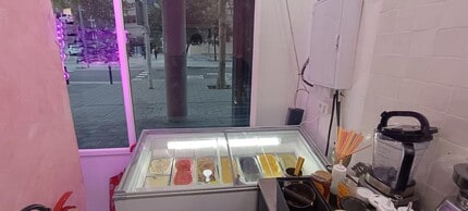 Commerce de détail dans Barcelone, Barcelona à louer Photo intérieure- Image 2 de 9