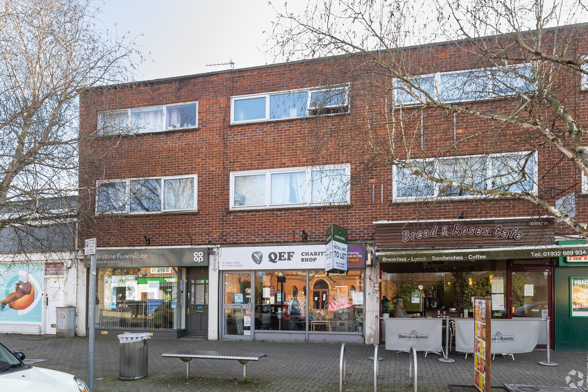 72 Station Rd, Addlestone à louer Photo principale- Image 1 de 3