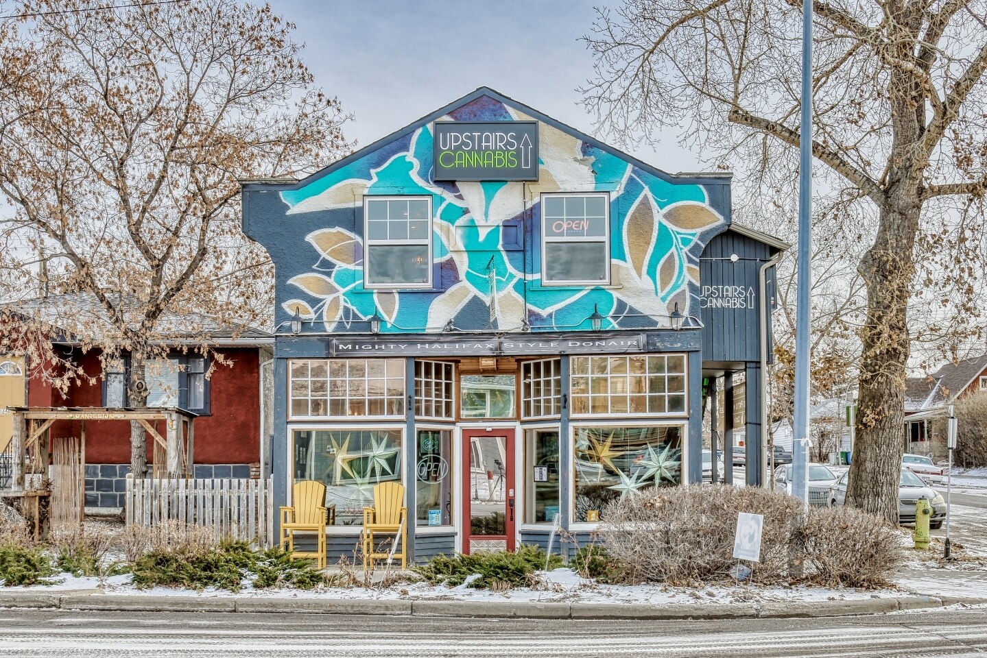 1048 8 St SE, Calgary, AB for sale Primary Photo- Image 1 of 1