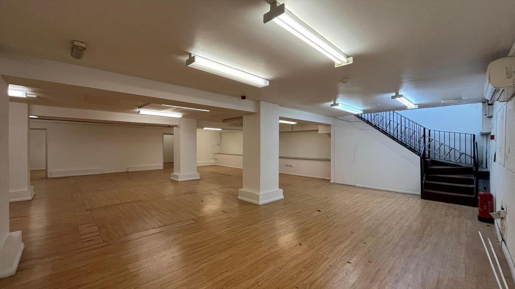 54 Goldhawk Rd, Londres à vendre Photo intérieure- Image 1 de 1