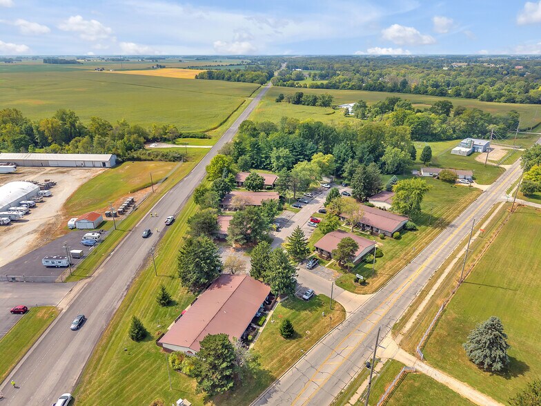 3033 S P St, Elwood, IN à vendre - Photo du bâtiment - Image 2 de 30