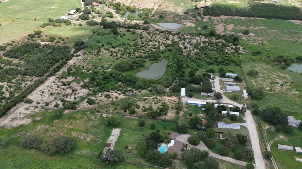 6995 Crow Rd, San Antonio, TX à vendre - Aérien - Image 2 de 6