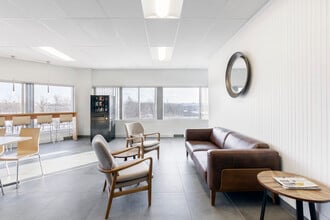 1175 Boul Lebourgneuf, Québec, QC for lease Interior Photo- Image 1 of 3