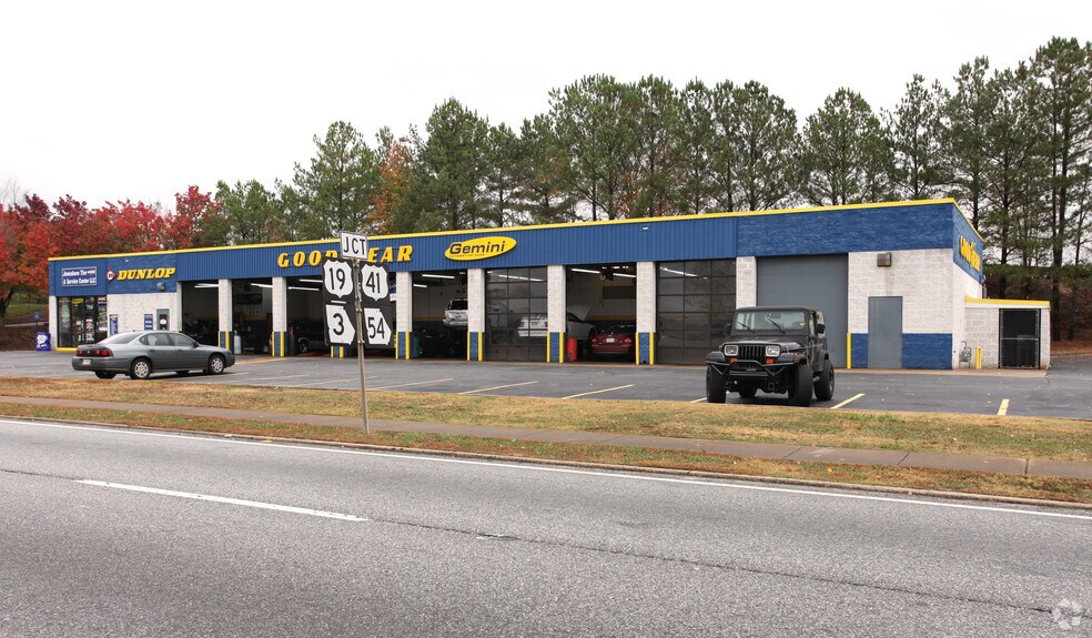 759 GA-138 Hwy, Jonesboro, GA à vendre - Photo du bâtiment - Image 2 de 2