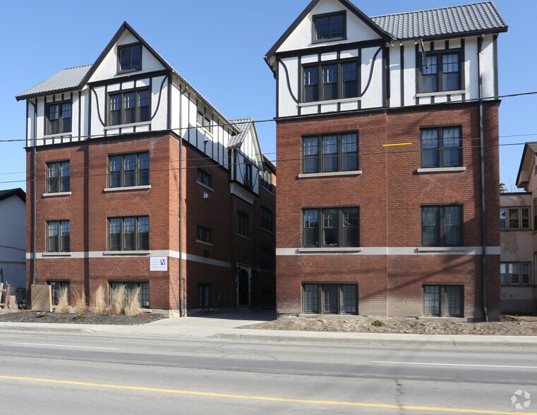 48 Weber St W, Kitchener, ON for sale - Primary Photo - Image 1 of 1