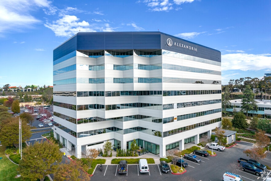 9605 Scranton Rd, San Diego, CA à louer - Photo du bâtiment - Image 2 de 11