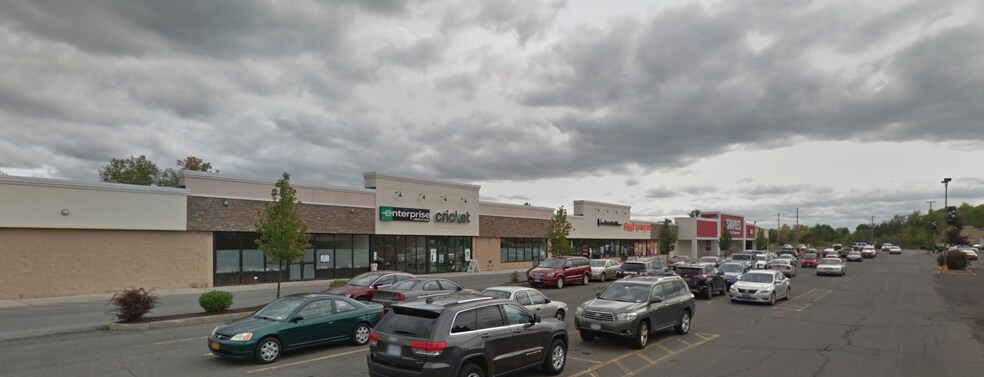 342-359 Fairview Ave, Hudson, NY à louer - Photo du bâtiment - Image 1 de 7