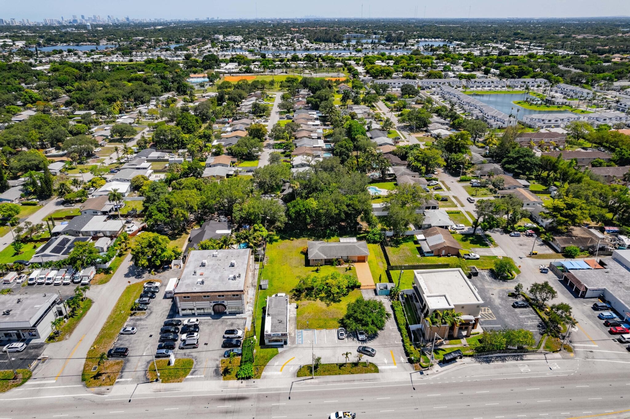 2972 Griffin Rd, Fort Lauderdale, FL for sale Building Photo- Image 1 of 11