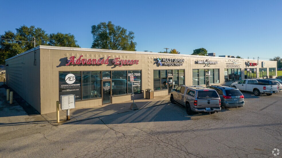 1335 W Main St, Lowell, MI à louer - Photo du bâtiment - Image 3 de 3