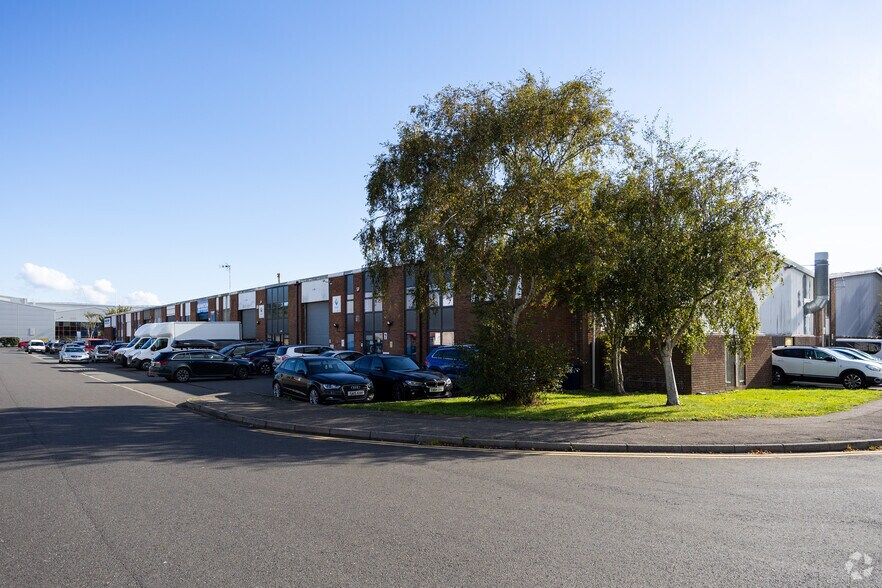 11C Edison Rd, Eastbourne à louer - Photo du bâtiment - Image 3 de 21
