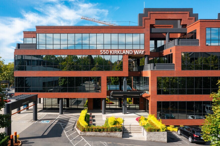550 Kirkland Way, Kirkland, WA à louer - Photo du bâtiment - Image 2 de 12