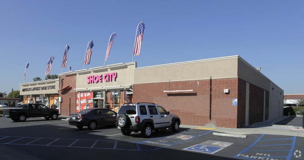 1604 S Harbor Blvd, Fullerton, CA for lease - Building Photo - Image 2 of 2