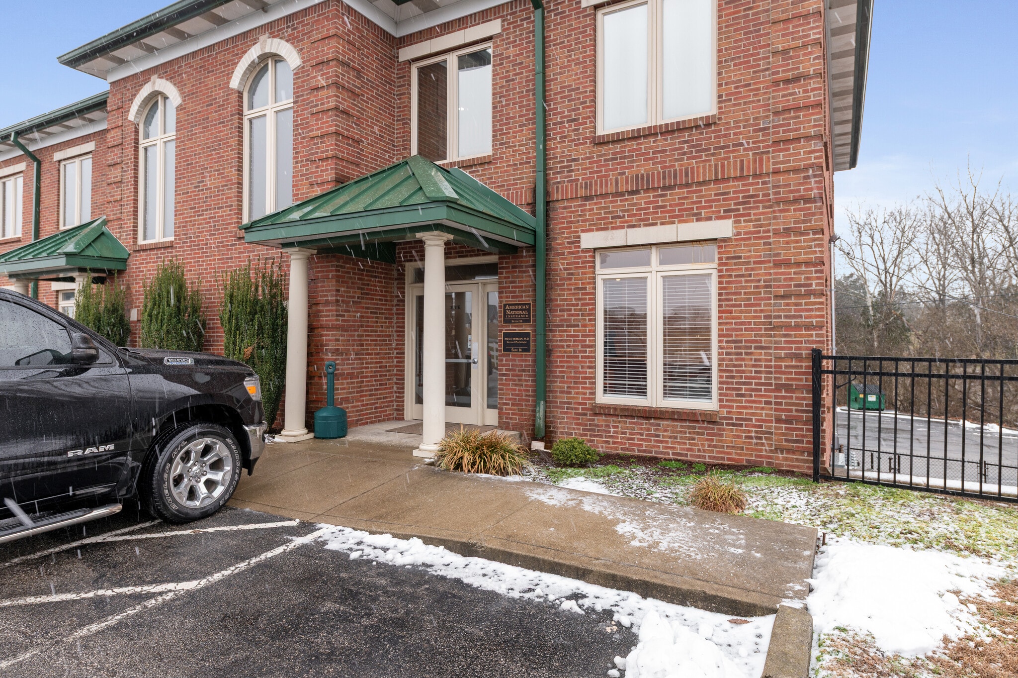 815 John Harper Rd, Shepherdsville, KY for sale Primary Photo- Image 1 of 26