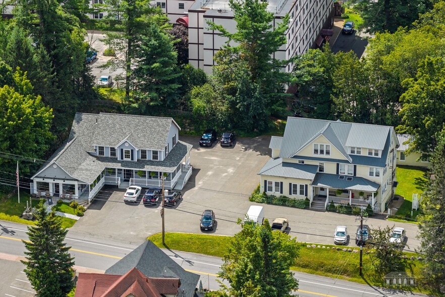 2276-2284 Saranac Avenue portfolio of 2 properties for sale on LoopNet.ca - Primary Photo - Image 2 of 2