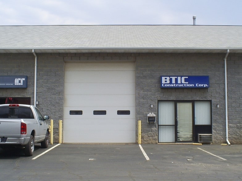 9208 Venture Ct, Manassas Park, VA for sale - Building Photo - Image 2 of 43