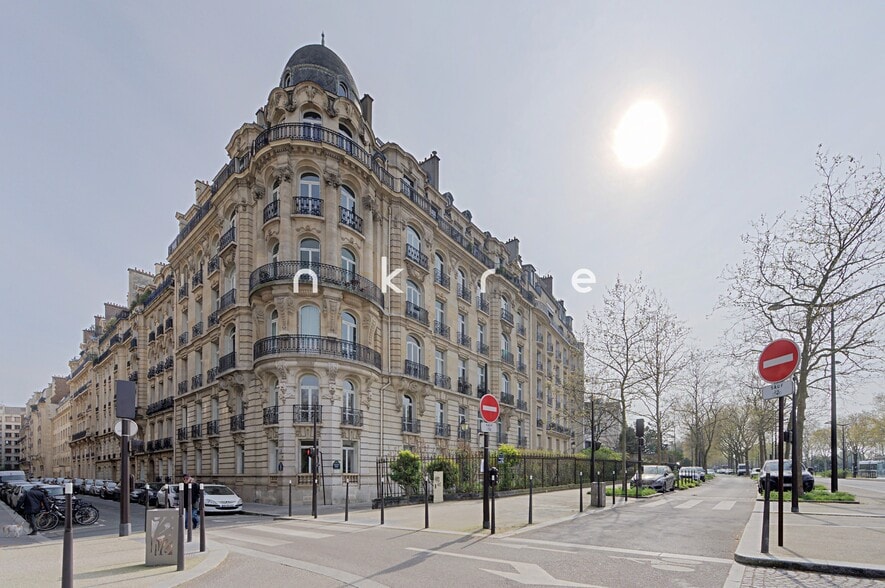 Bureau dans Paris à louer - Photo principale - Image 1 de 18