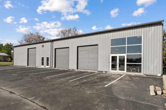 More details for 520 Industrial Dr, Carmel, IN - Industrial for Lease