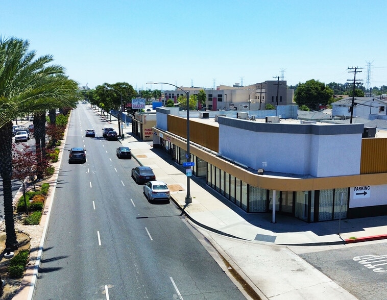 4460 Firestone Blvd, South Gate, CA for lease - Building Photo - Image 3 of 8
