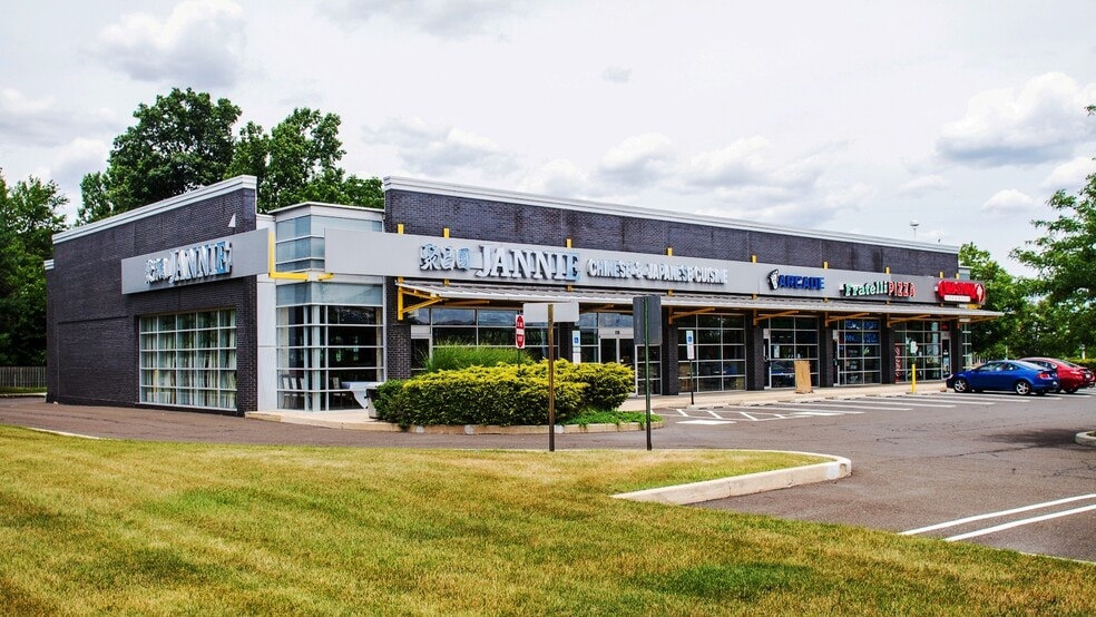 102 Easton Rd, Warrington, PA for lease - Primary Photo - Image 1 of 2