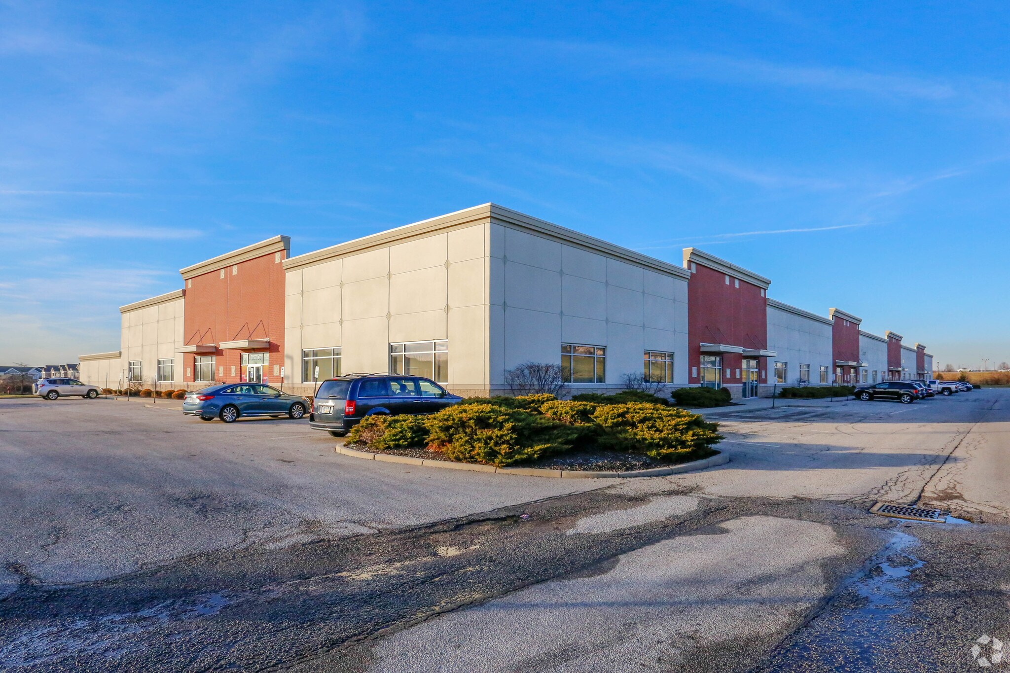 7102-7116 Office Park Dr, West Chester, OH à vendre Photo principale- Image 1 de 1