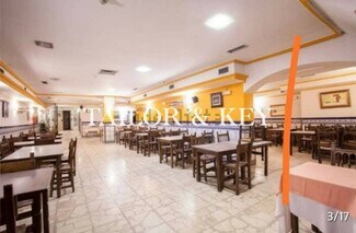 Plus de détails pour Multi-résidentiel à vendre