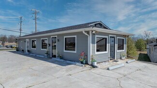 Plus de détails pour 121 13th St SW, Hickory, NC - Bureau à vendre