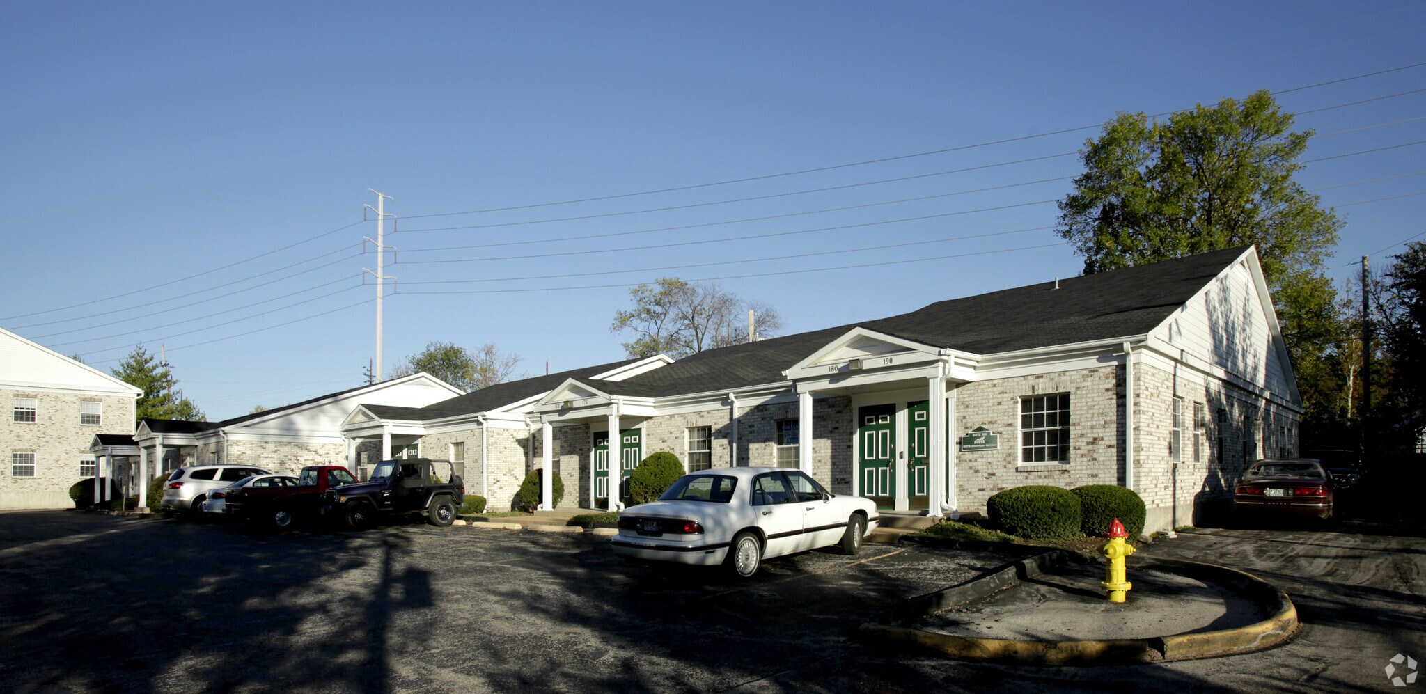 910 S Kirkwood Rd, Kirkwood, MO for sale Primary Photo- Image 1 of 9