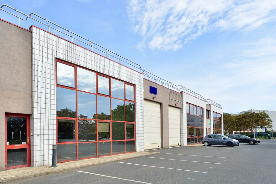 37 Avenue Du Gros Chêne, Herblay-sur-Seine à louer - Photo du bâtiment - Image 3 de 7