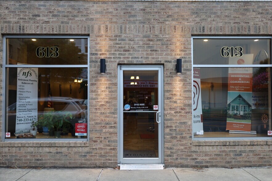 613 Chillicothe St, Portsmouth, OH à louer - Photo du bâtiment - Image 2 de 38