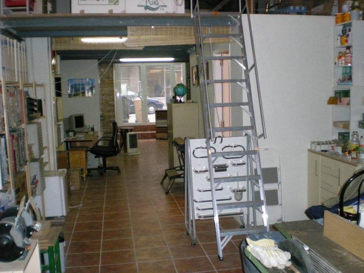 Retail in Manresa, Barcelona for lease Floor Plan- Image 1 of 5