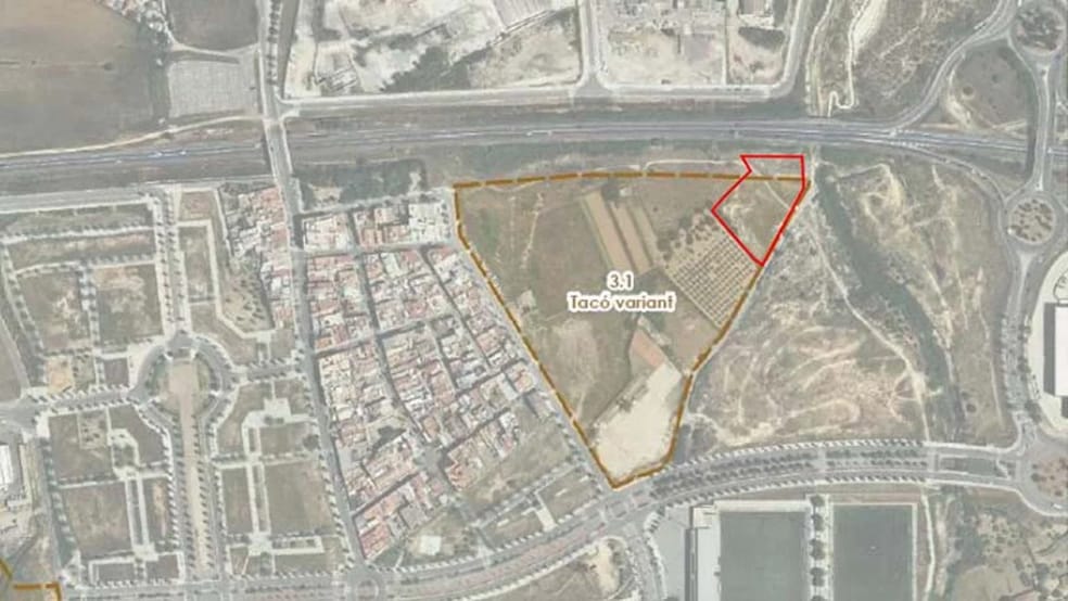 Vial Carrer Taco Variant 8 N2-42, Vilanova i la Geltrú, Barcelona for sale - Aerial - Image 3 of 3