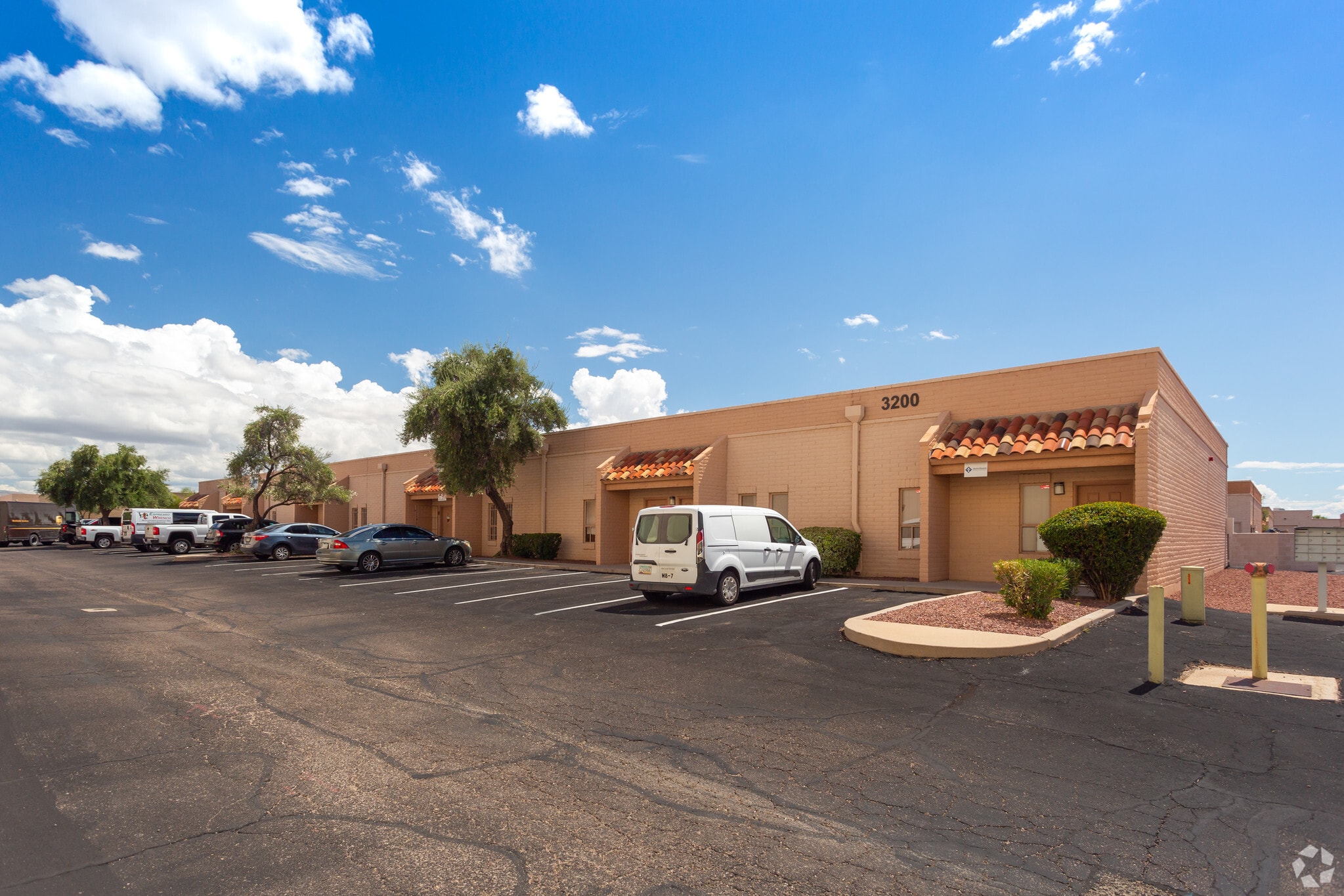 3200 S Dodge Blvd, Tucson, AZ for lease Primary Photo- Image 1 of 20