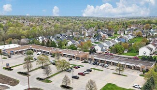 More details for 8000-8128 Douglas Ave, Urbandale, IA - Retail for Lease