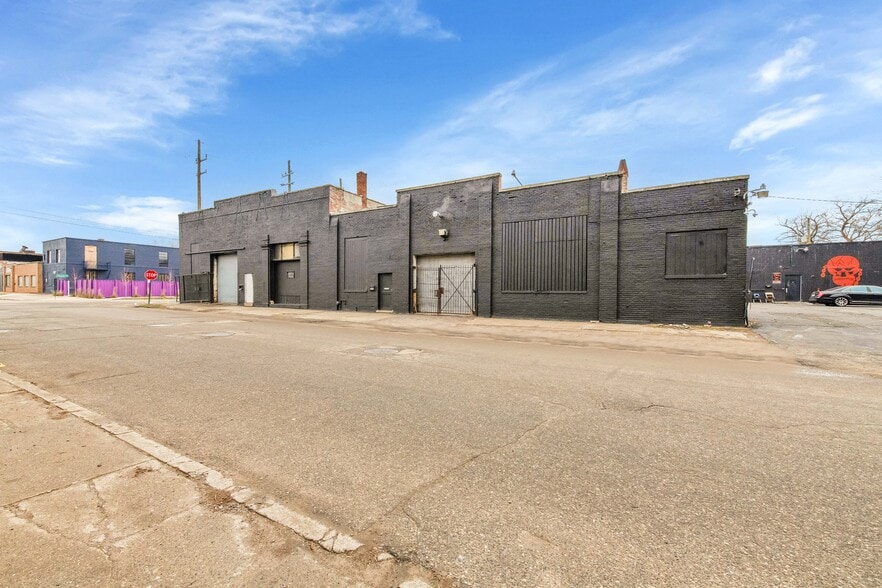 2232-2240 Bellevue St, Detroit, MI à vendre - Photo du bâtiment - Image 2 de 14