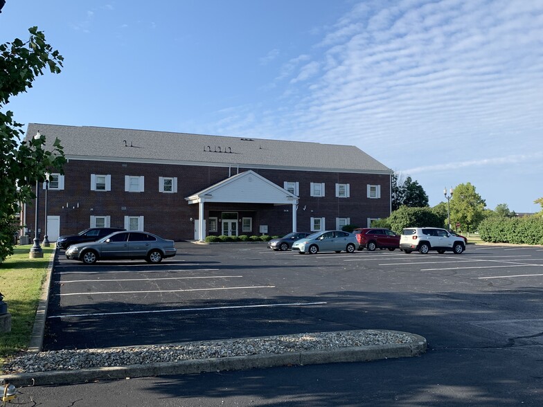 5665 N Post Rd, Indianapolis, IN for lease - Building Photo - Image 2 of 4