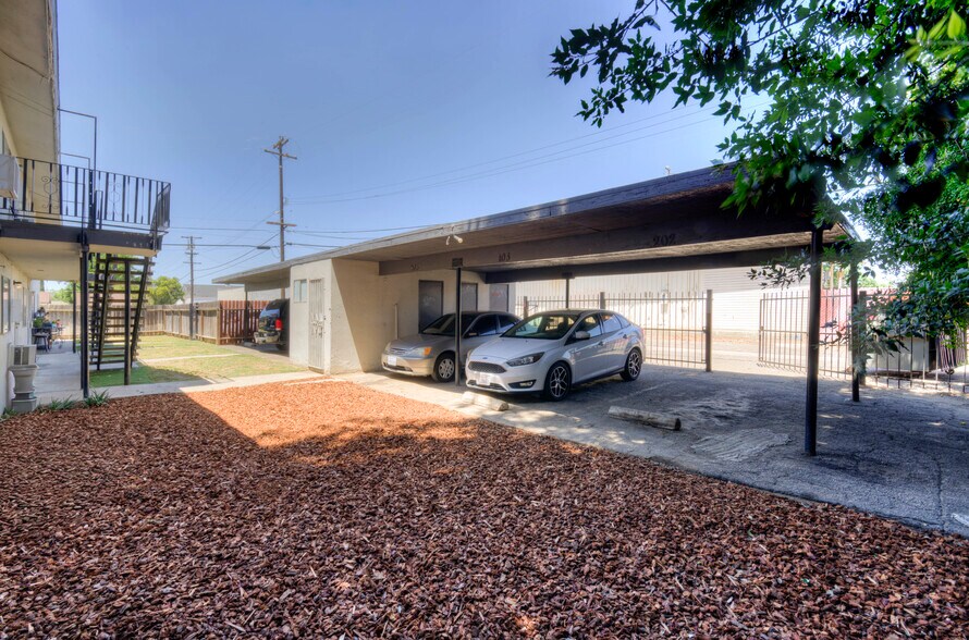 446 N Maple Ave, Fresno, CA à vendre - Photo du bâtiment - Image 3 de 3