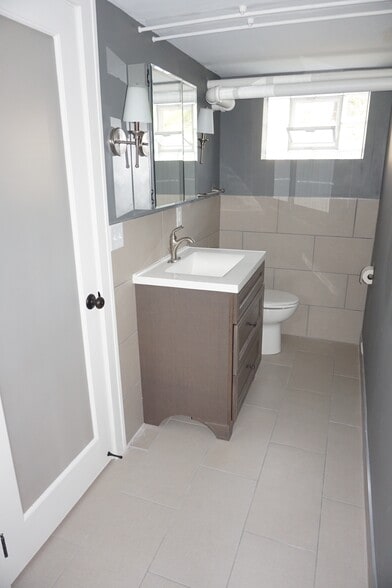 1702 Laurel Ave, Saint Paul, MN à vendre - Photo du bâtiment - Image 2 de 27