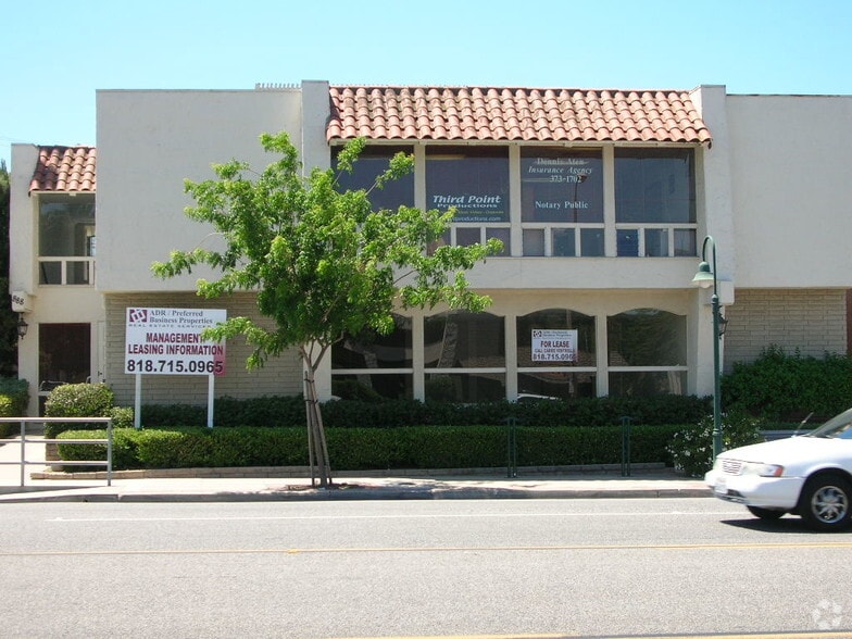 888 Thousand Oaks Blvd, Thousand Oaks, CA for lease - Building Photo - Image 2 of 10
