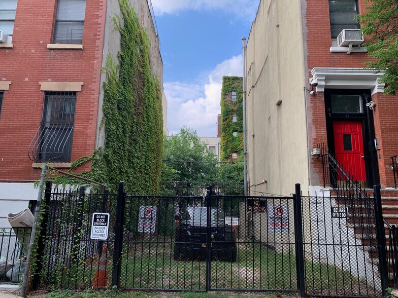 43 W 126th St, New York, NY for sale - Building Photo - Image 1 of 5