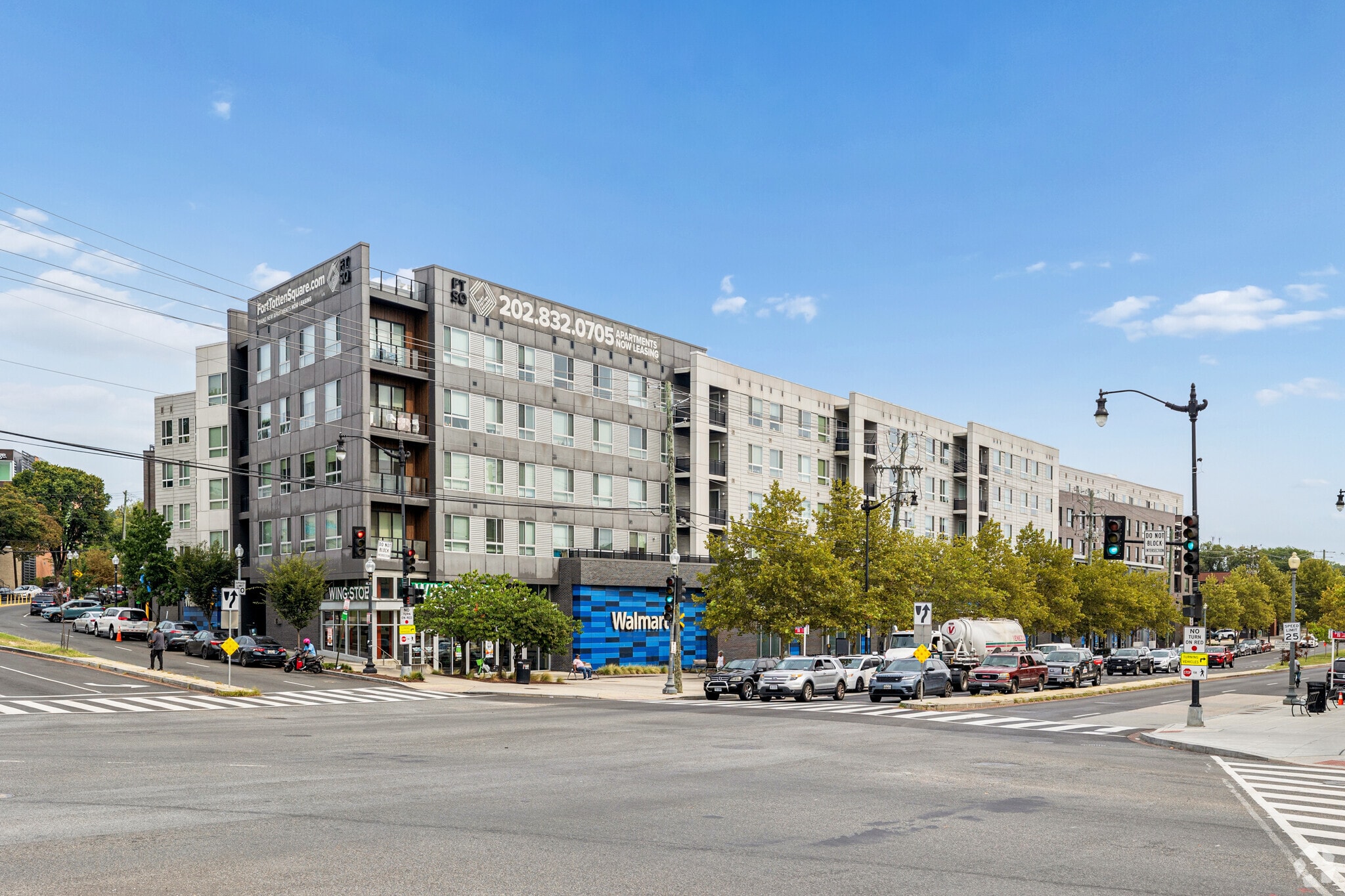 5661 3rd St NE, Washington, DC à louer Photo principale- Image 1 de 77
