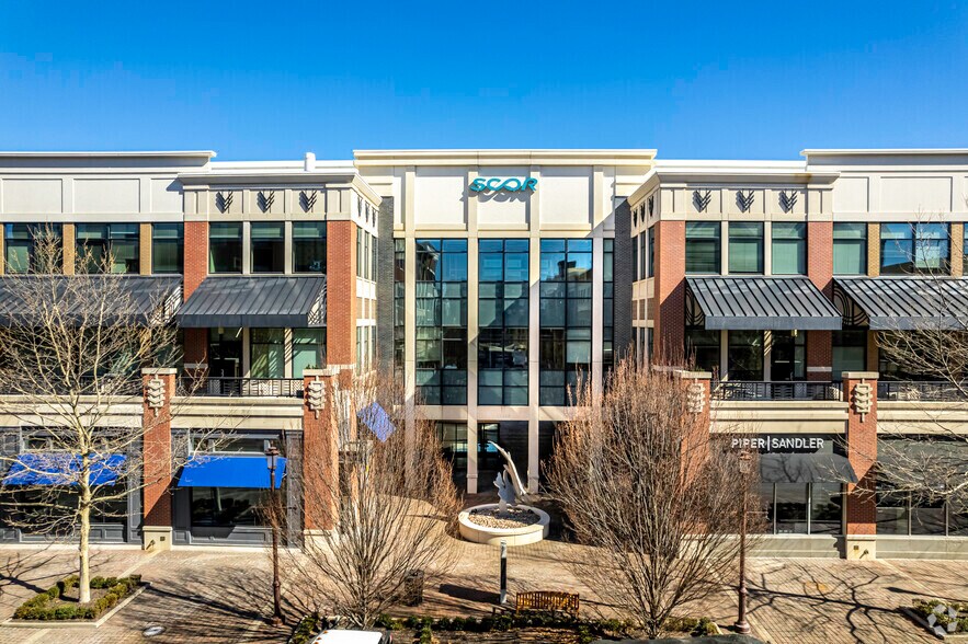 11625 Rosewood St, Leawood, KS à louer - Photo principale - Image 1 de 9