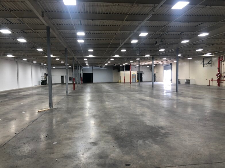 2377 US Highway 52 S, Wadesboro, NC for lease - Interior Photo - Image 3 of 16