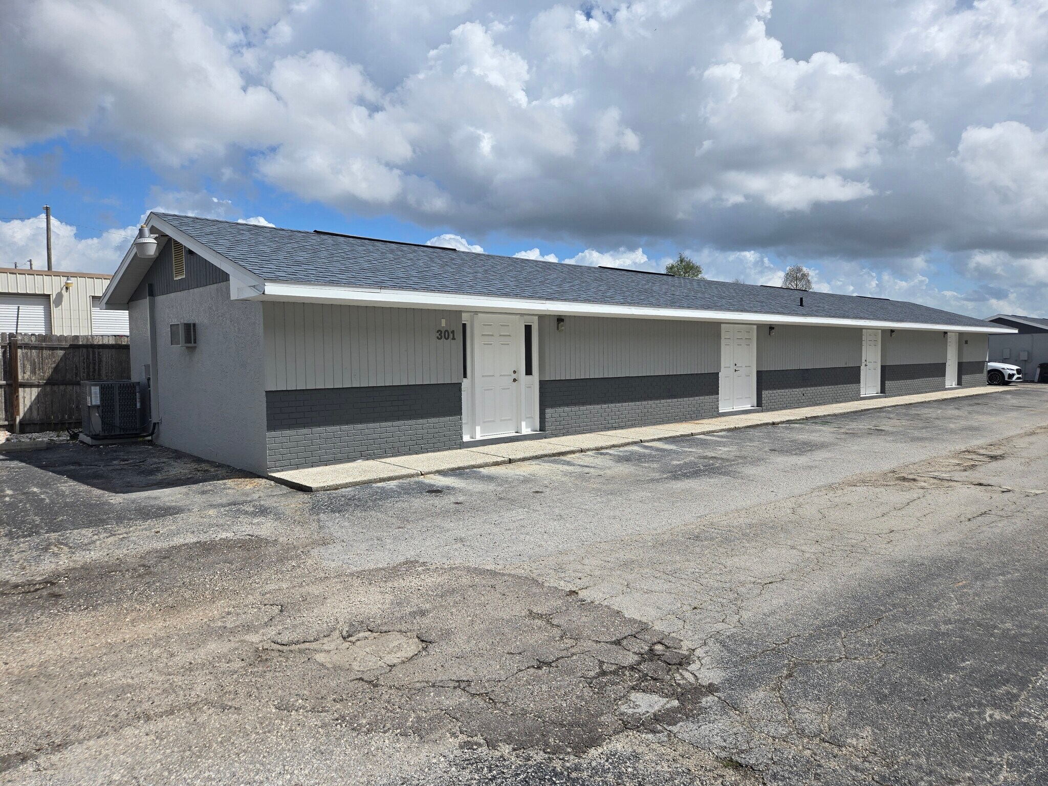 11151 66th St N, Largo, FL à vendre Photo principale- Image 1 de 18