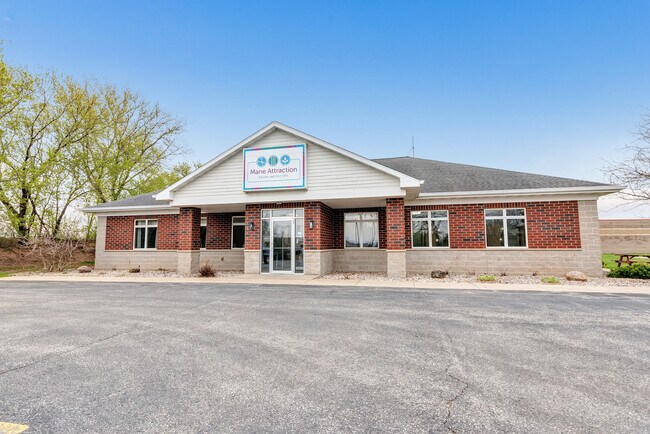 More details for 1780 S Koeller St, Oshkosh, WI - Flex for Sale